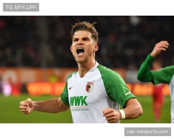 奥格斯堡中场组织能力持续提升，球队连战告捷走势清晰