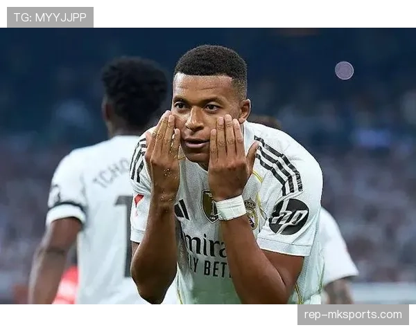 姆巴佩与C罗早期数据对比：爆发力是否更胜一筹